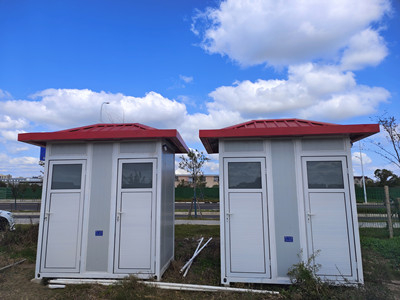 小厕所带四坡屋顶（定制）